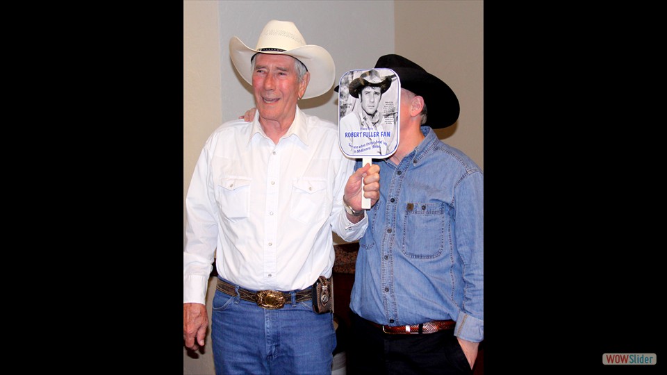 Robert Fuller teases Tony 2012